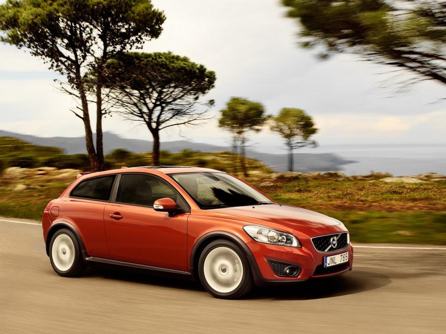  Volvo C30 2009 года  (фото 48 из 92)